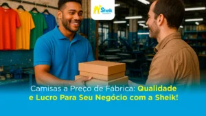 Colaborador da Sheik entregando caixas de maecadorias a um cliente